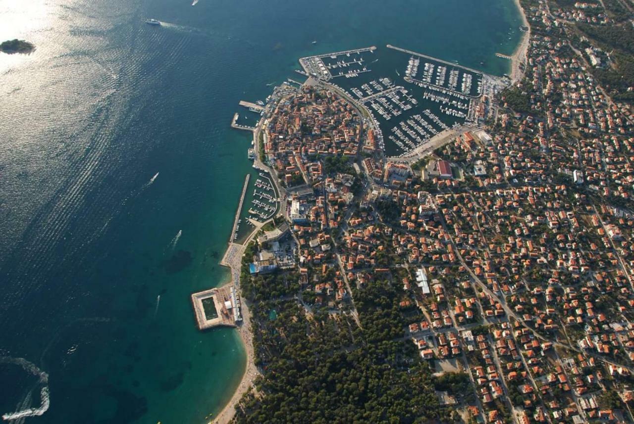 Villa Nina Biograd Na Moru Exteriör bild